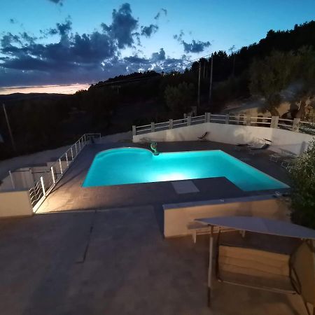 La Duchessa E Il Contadino Villa เวียสเต ภายนอก รูปภาพ
